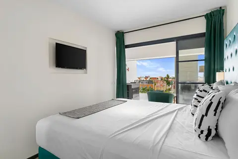 The Ritz Village Hotel in Willemstad — foto 24