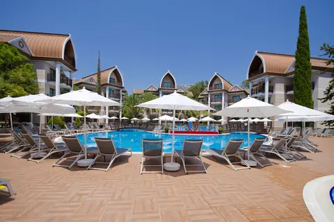 Quattro Family Club Dem Hotel in Alaşehir — foto 21
