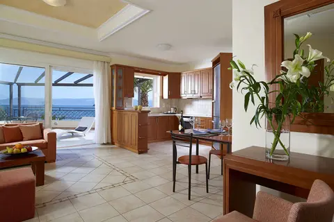 Avantis Suites in Αμάρυνθος — foto 22