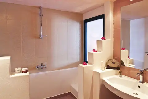 Veggera Hotel in Perissa Santorini — foto 15