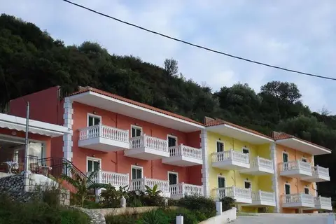 Agios Gerasimos Studios in Λουρδάτα — foto 16