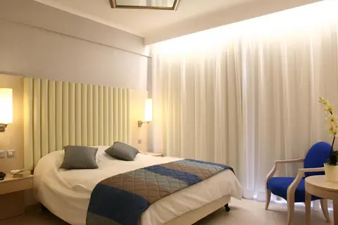 Vrissiana Beach Hotel in Παραλίμνι — foto 8