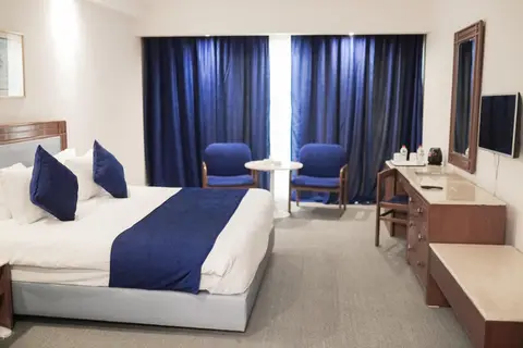 JAZ Pyramids Resort in كفرة نصار — foto 19