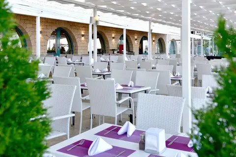 Hotel Berlin Golden Beach in Берлин — foto 30