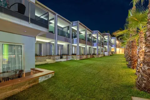 Dionysos Hotel & Suites in Δημοτική Ενότητα Παλλήνης — foto 11