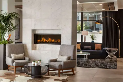 La Quinta Inn & Suites by Wyndham San Luis Obispo Downtown in San Luis Obispo — foto 30