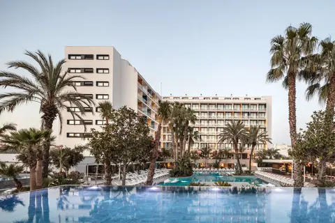 Silhouette & Spa in Malgrat de Mar — foto 11