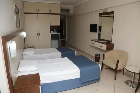 Batihan Beach Resort & Spa in Kuşadası — foto 29