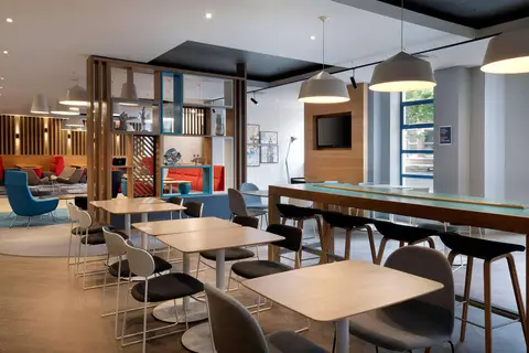 Holiday Inn Express Belfast City - Queen's Quarter in Belfast — foto 6