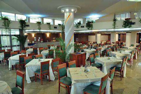 Grand Hotel Sunny Beach in Несебър — foto 12