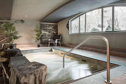 Royal Canadian Lodge in Banff — foto 12