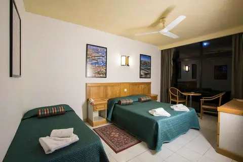 Canifor Hotel in San Pawl il-Baħar — foto 6