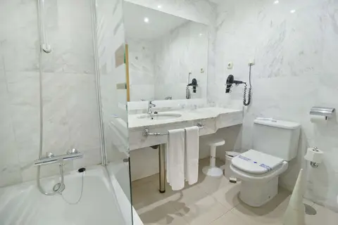 Hotel Bahia Tropical in Almuñécar — foto 20