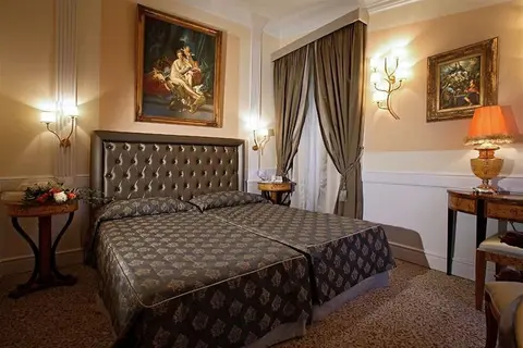 Boutique Hotel Trevi in Rome — foto 12