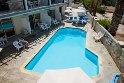 Crystallo Apartments in Paphos — foto 24