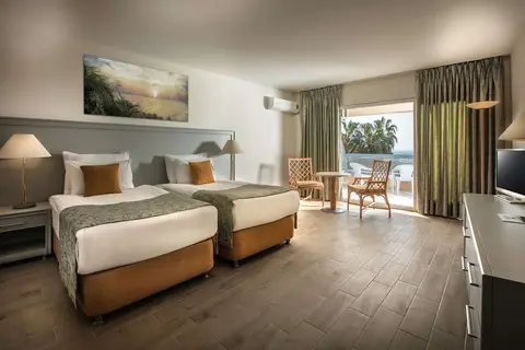 The Grand Blue Sky International in Kuşadası, foto 4