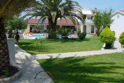 Villa Violetta in Agios Pantaleimonas, foto 11