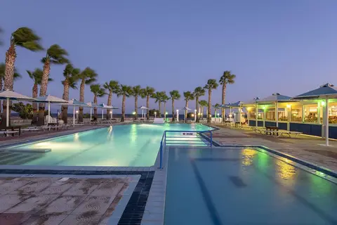 Mammis Beach Hotel in Καρδάμαινα — foto 3