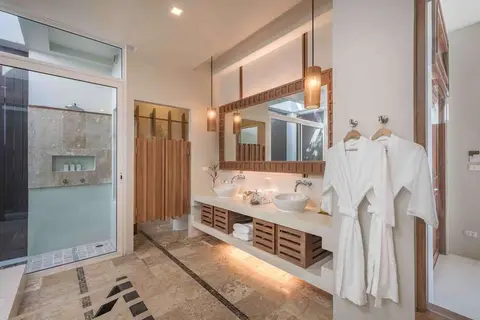 Aleenta Phuket Resort in บ้านเขาปิหลาย — foto 21
