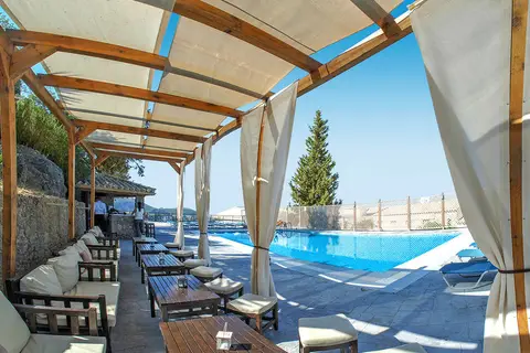 Paleo ArtNouveau in Παλαιοκαστρίτσα — foto 10