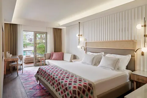 Lara Barut Collection foto 3