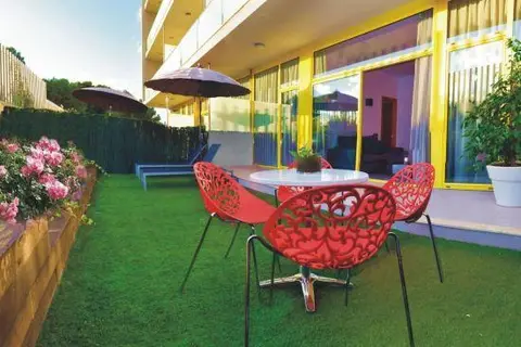 Apolo Suites Rentalmar in Salou — foto 2