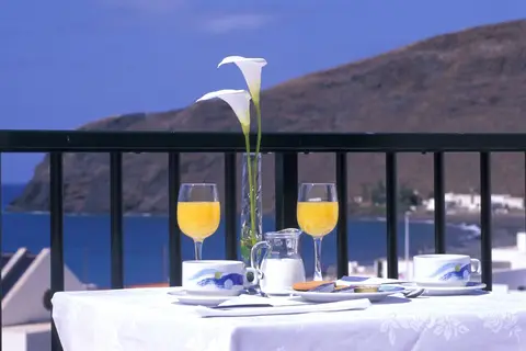 Cala Apartamentos in Cala Bona — foto 6