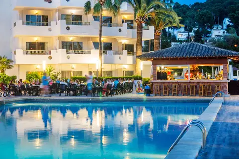 Globales Costa de la Calma in Santa Ponsa — foto 23