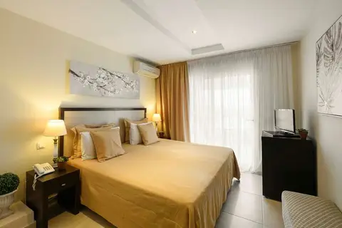 Alkyonis Hotel in Νέα Καλλικράτεια — foto 4