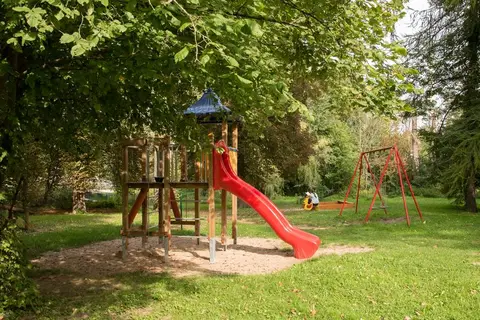 Knaus Campingpark Frickenhausen in Frickenhausen am Main — foto 3