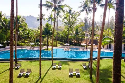 Outrigger Khao Lak Beach Resort in คึกคัก — foto 24