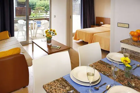 Aparthotel Comtat Sant Jordi in Castell d'Aro, Platja d'Aro i s'Agaró — foto 16