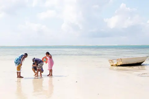 Voyager Beach Resort in ziwa La Ng'ombe ward — foto 28