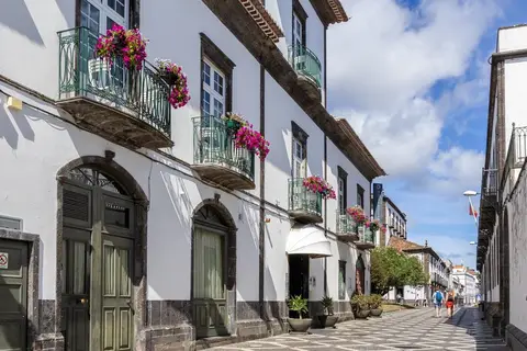 Talisman in Ponta Delgada — foto 8