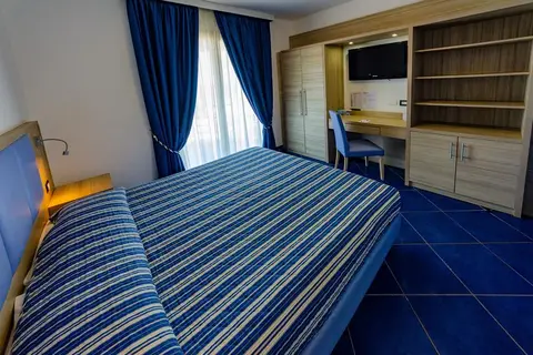 Astro Suite Hotel in Cefalu — foto 9