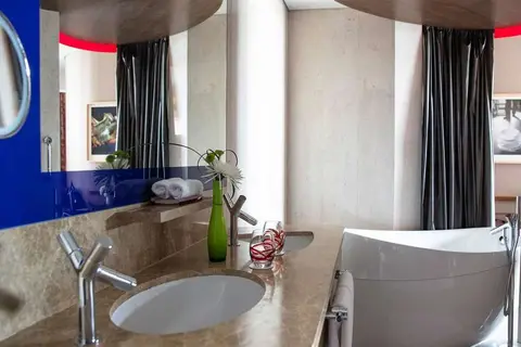 Jumeirah Creekside Hotel in Dubai — foto 26