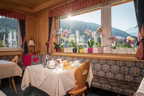 Hotel Garni Toni in Kastelruth Castelrotto, foto 3