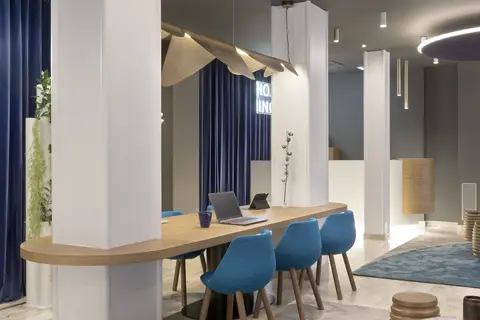 Hotel Inca in Zaragoza — foto 25
