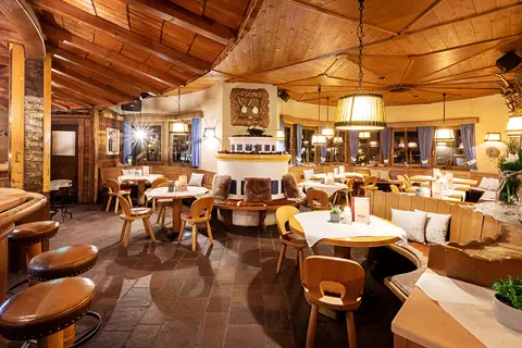 Hotel Latini in Zell Am See — foto 16