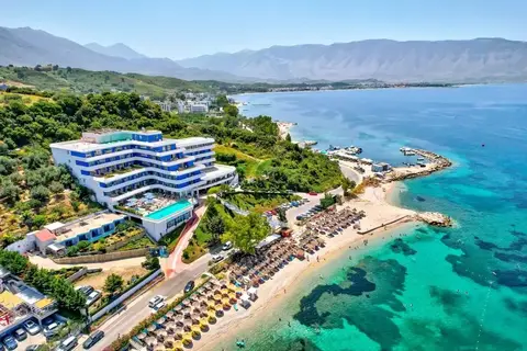 Regina Blu Hotel in Orikum — foto 4