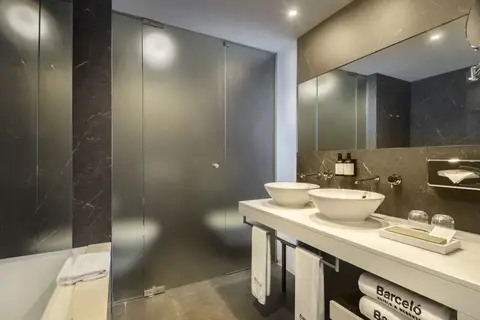 Barcelo Valencia Hotel in Valencia — foto 10