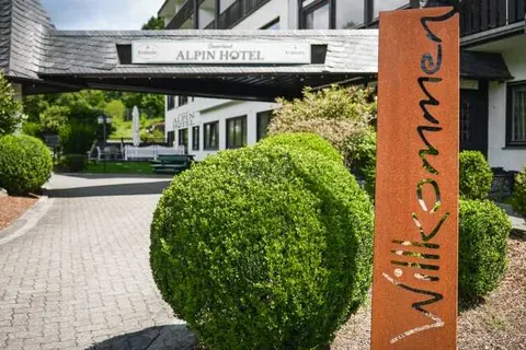 Sauerland Alpin Hotel foto 32