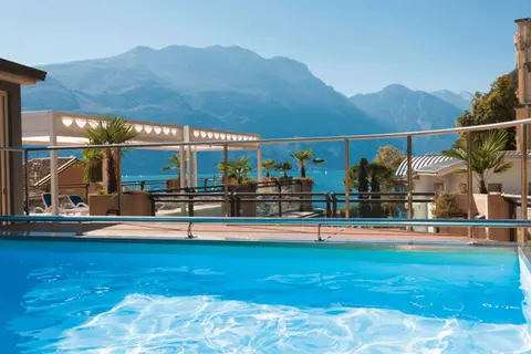 Europa Skypool & Panorama in Riva del Garda
