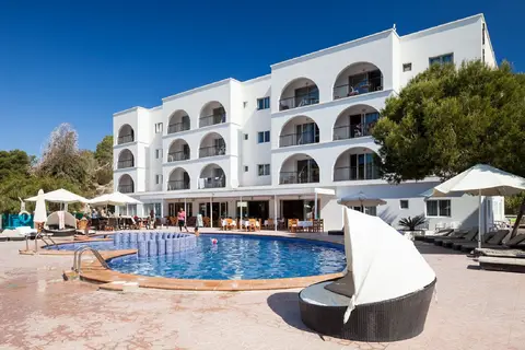 Aparthotel Puerto Cala Vadella in Sant Josep de sa Talaia — foto 14