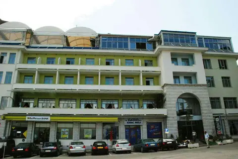 Hotel Cajupi in Gjirokastër — foto 23