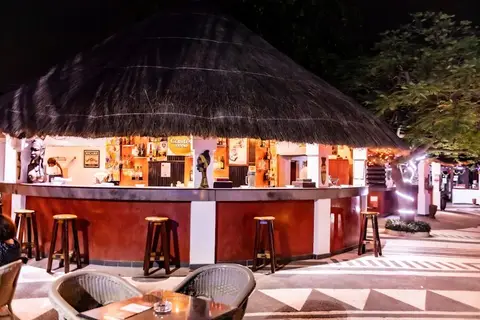 Royam Hotel in Saly — foto 24