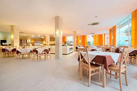 AzuLine Hotel Pacific in Sant Antoni de Portmany — foto 6