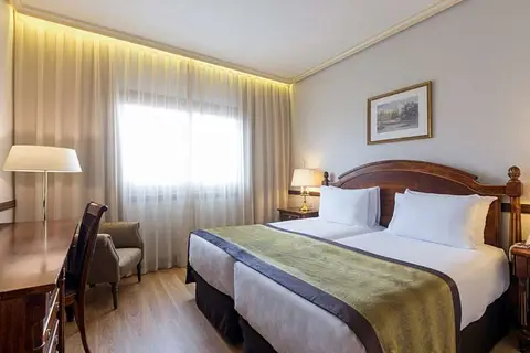 Dorma Reina Isabel in Ávila — foto 3