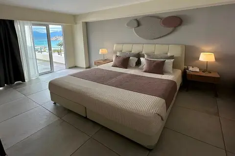 Faedra Beach Resort in Radisson Blu Luxury Milatos Beach Resort, foto 6