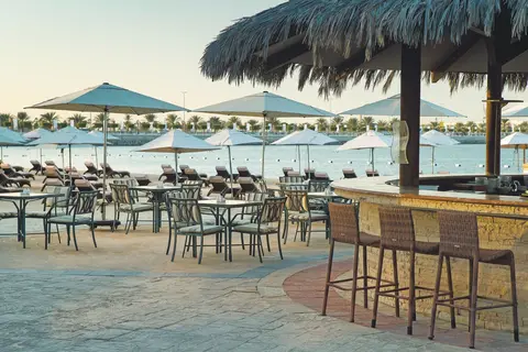Radisson Blu Hotel & Resort, Abu Dhabi Corniche in الصاروج — foto 11